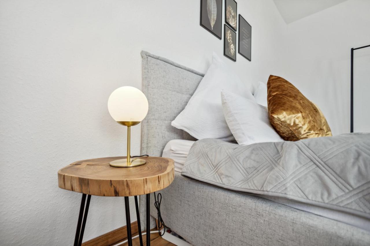 Mark 51-7 - Workplace - Netflix - Washer Dryer - Modern Design Bochum Bagian luar foto